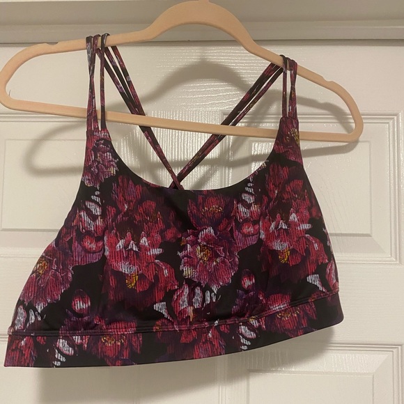 Yoga bra - Picture 1 of 3